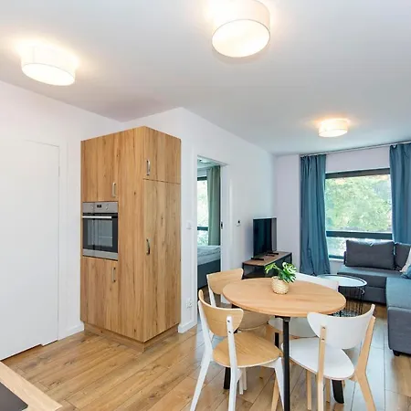 Apartment Awanport Rentyear